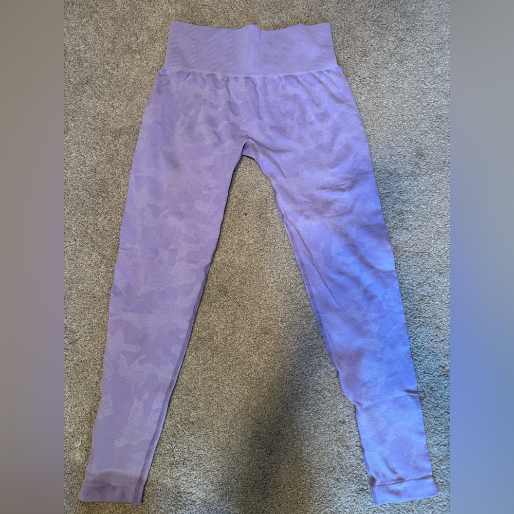 Lilac Purple Camo no front seam leggings